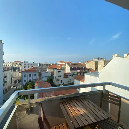 2 Pers, Balcon Vue Sur Les Halles Et L'ocean, En Plein Coeur De Апартаменти