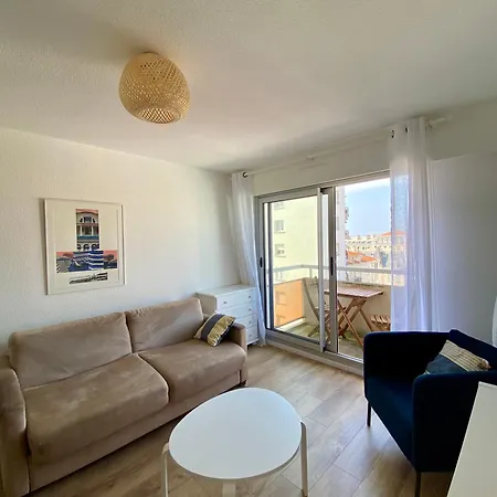 Апартаменти 2 Pers, Balcon Vue Sur Les Halles Et L'ocean, En Plein Coeur De Біарріц